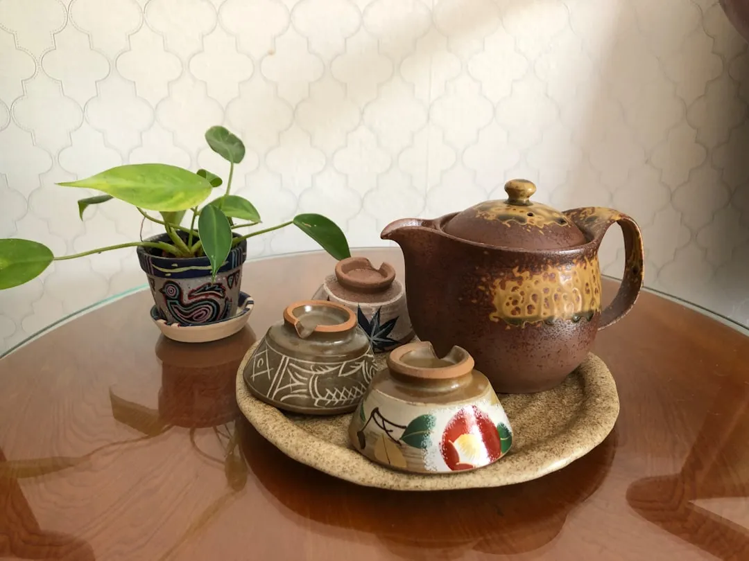 杭州茶古陶瓷茶具与紫砂壶泥料特性对比分析正文配图 1